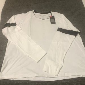 White and black Under Armour  long sleeve shirt - XL